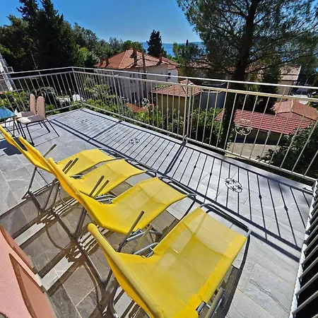 Mit Terrasse- 150 M Vom Sandstrand Entfernt By Interhome Daire *