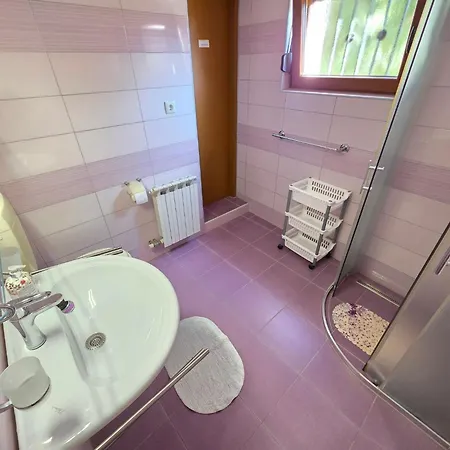 Apartment Mit Terrasse- 150 M Vom Sandstrand Entfernt By Interhome