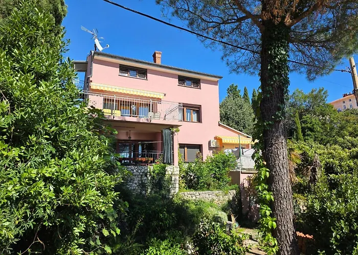 Mit Terrasse- 150 M Vom Sandstrand Entfernt By Interhome *