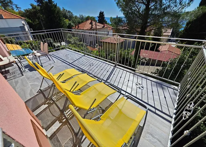 Mit Terrasse- 150 M Vom Sandstrand Entfernt By Interhome Appartamento *